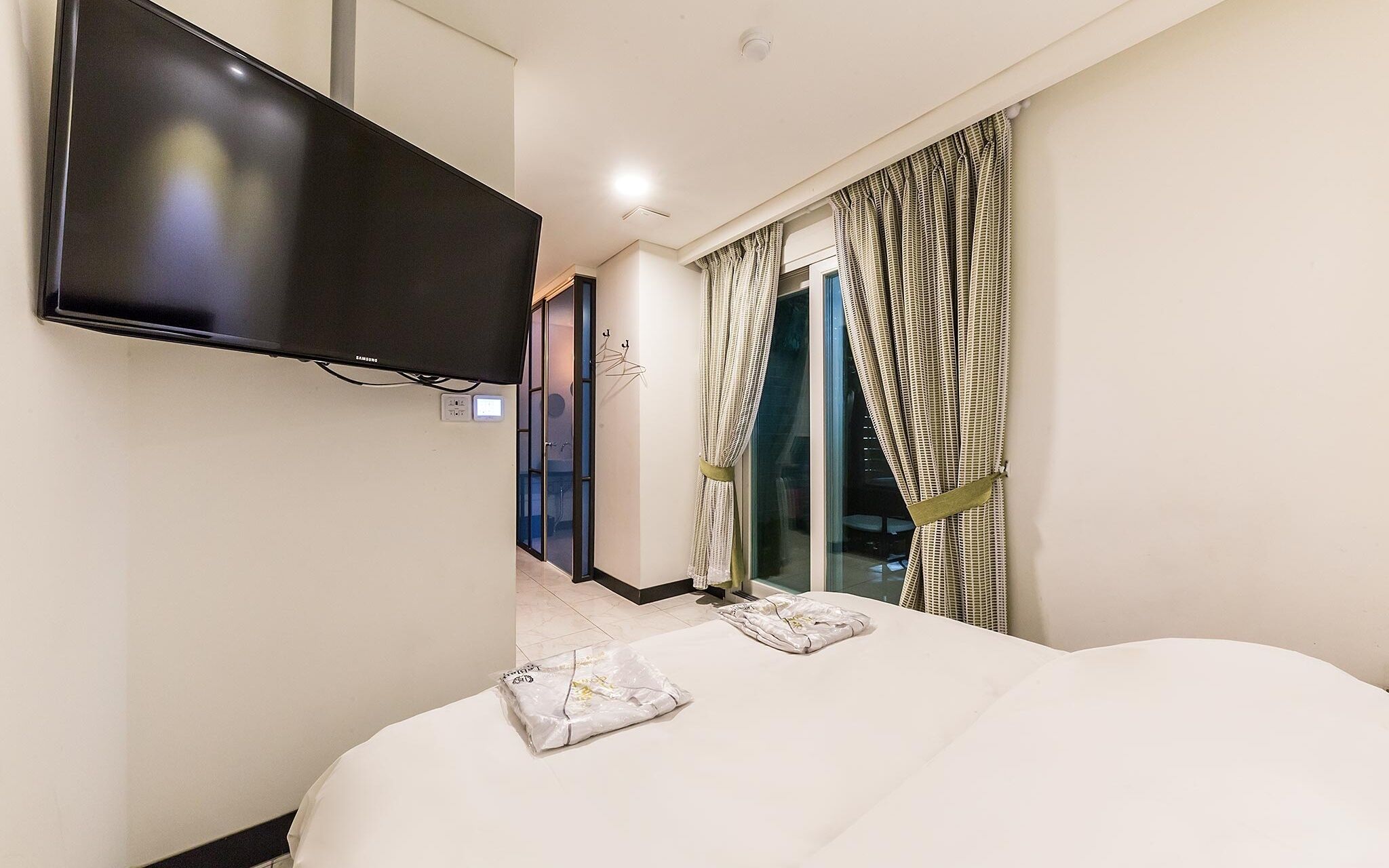 Taereung Leblanc Hotel