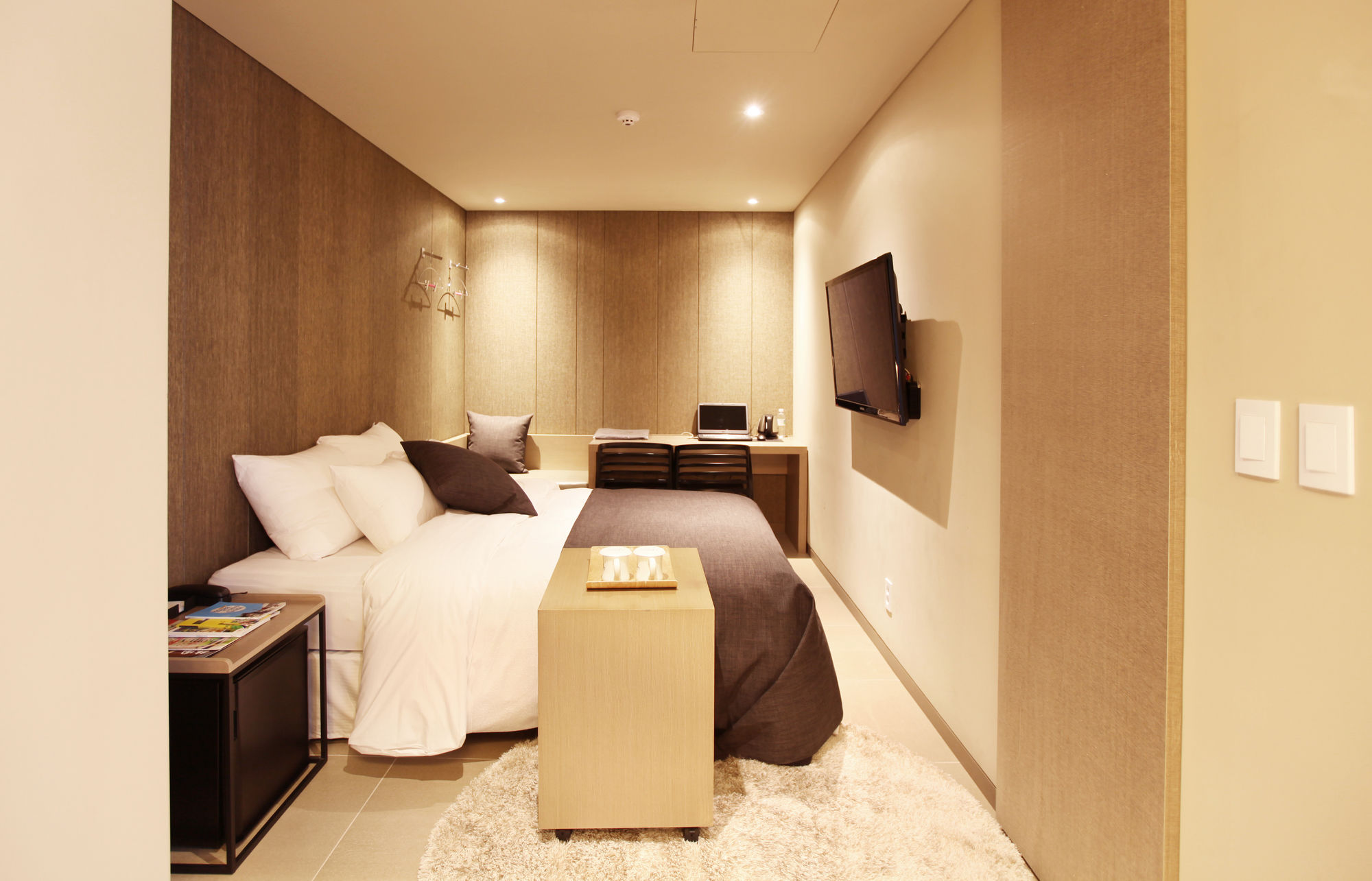 Vine Hotel