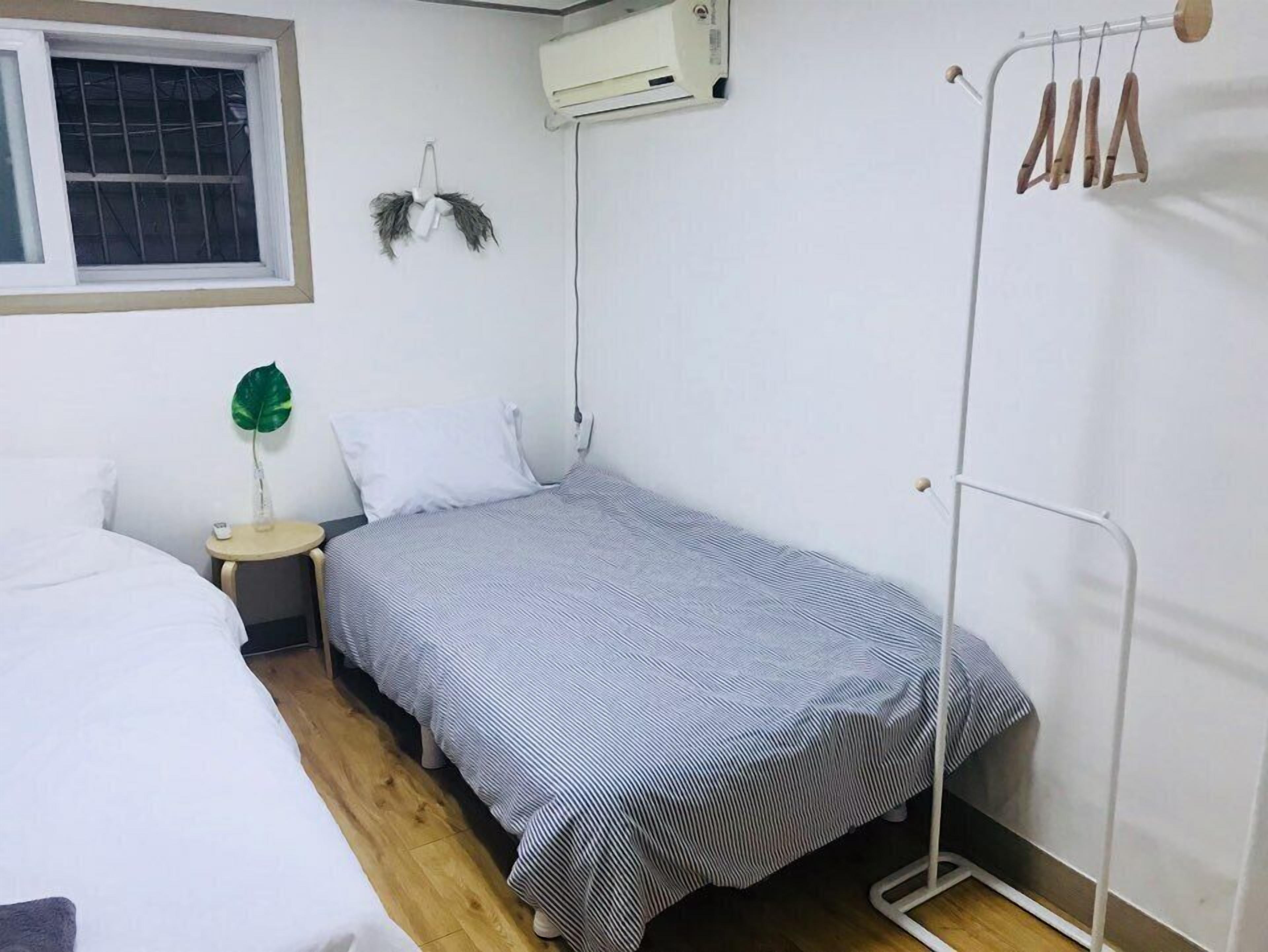 1 Kay House - Place 4 - Hostel