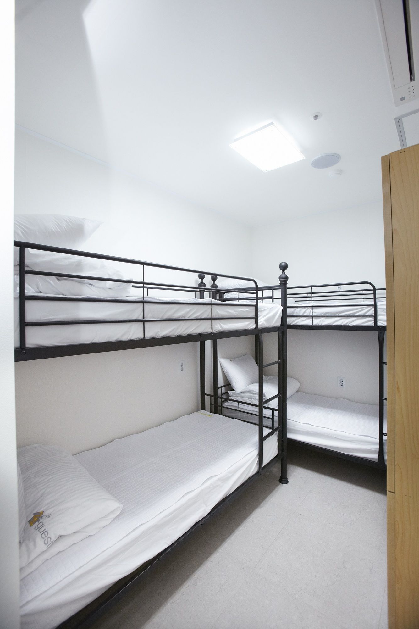 24 Guesthouse Dongdaemun
