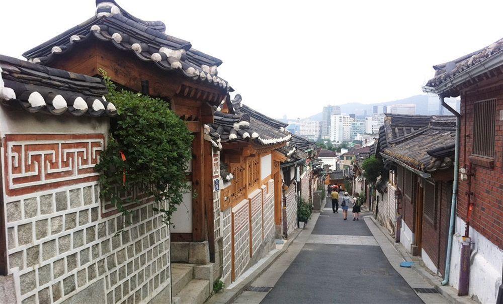 24 Guesthouse Jongno Tower