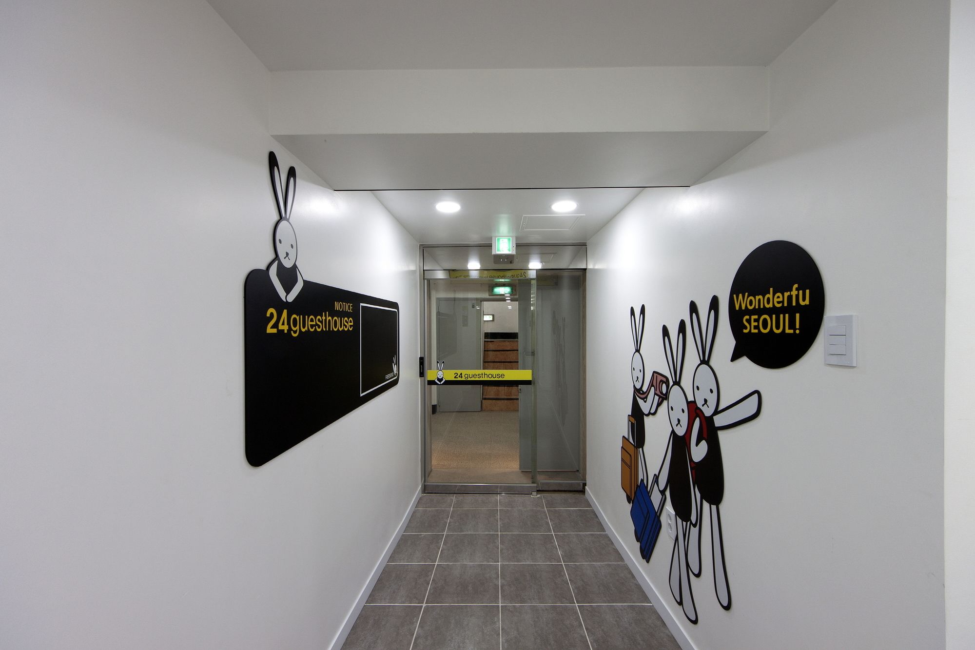 24 Guesthouse Myeongdong Town