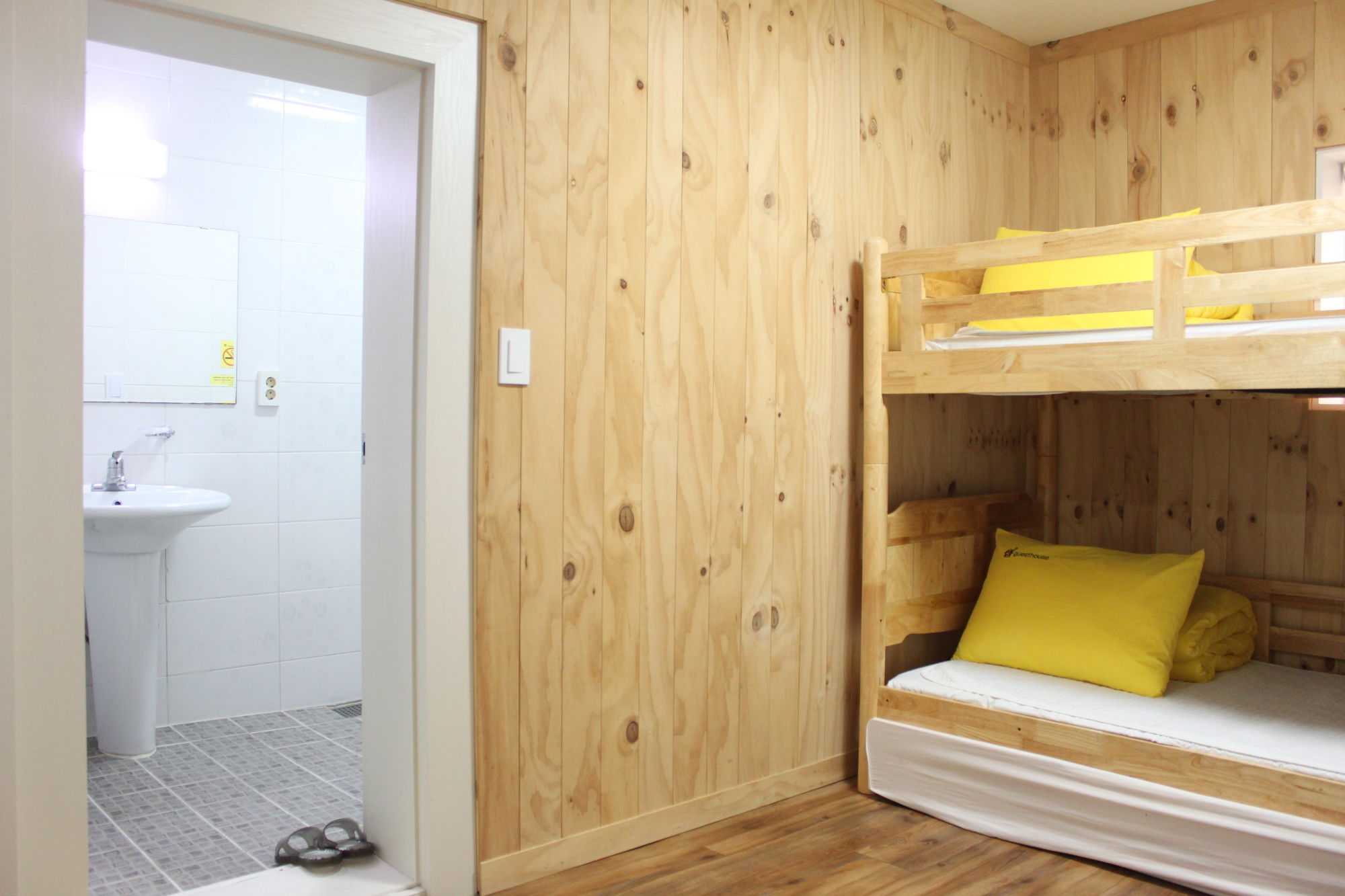 24 Guesthouse Namsan Garden