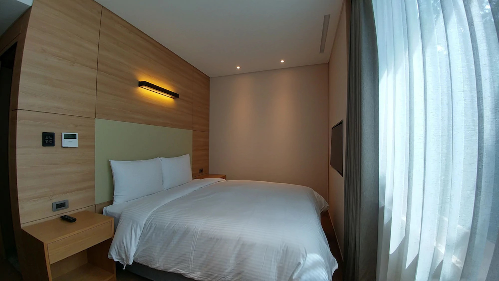 Acube Hotel