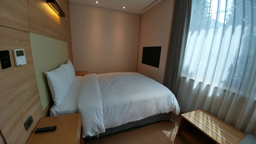 Acube Hotel