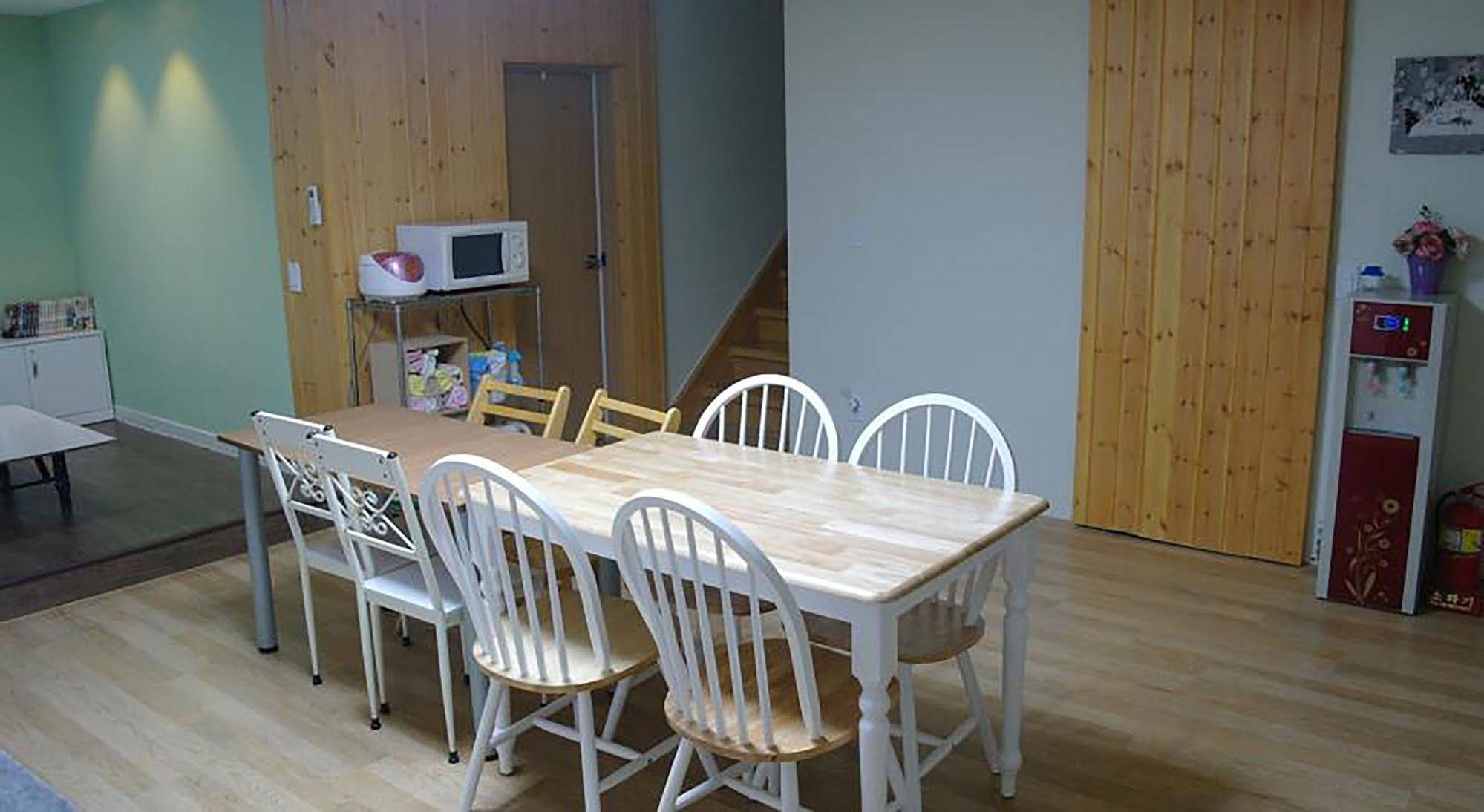 Agit Guesthouse