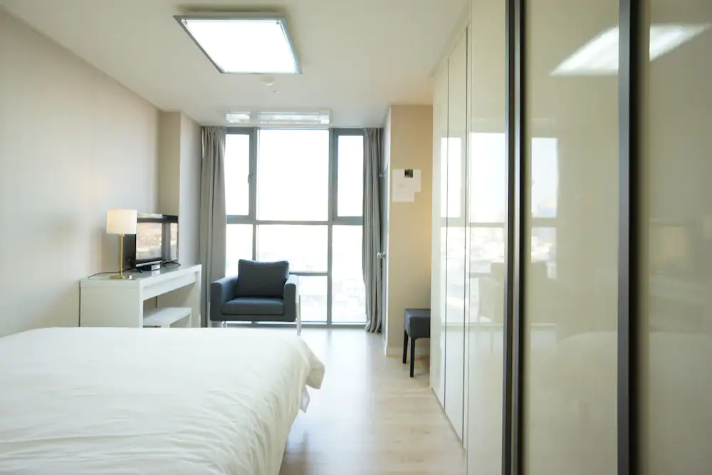 Alice Apartment