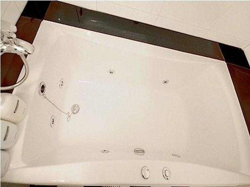 Happy Tears Hotel
