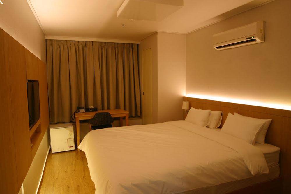 aPM Residence