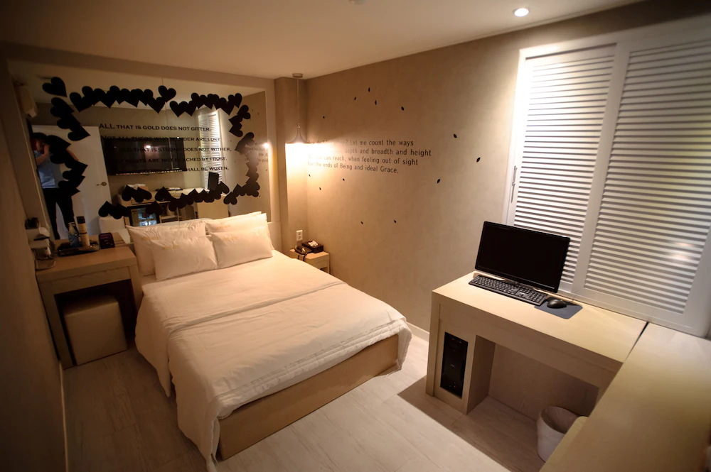 Atti Guesthouse