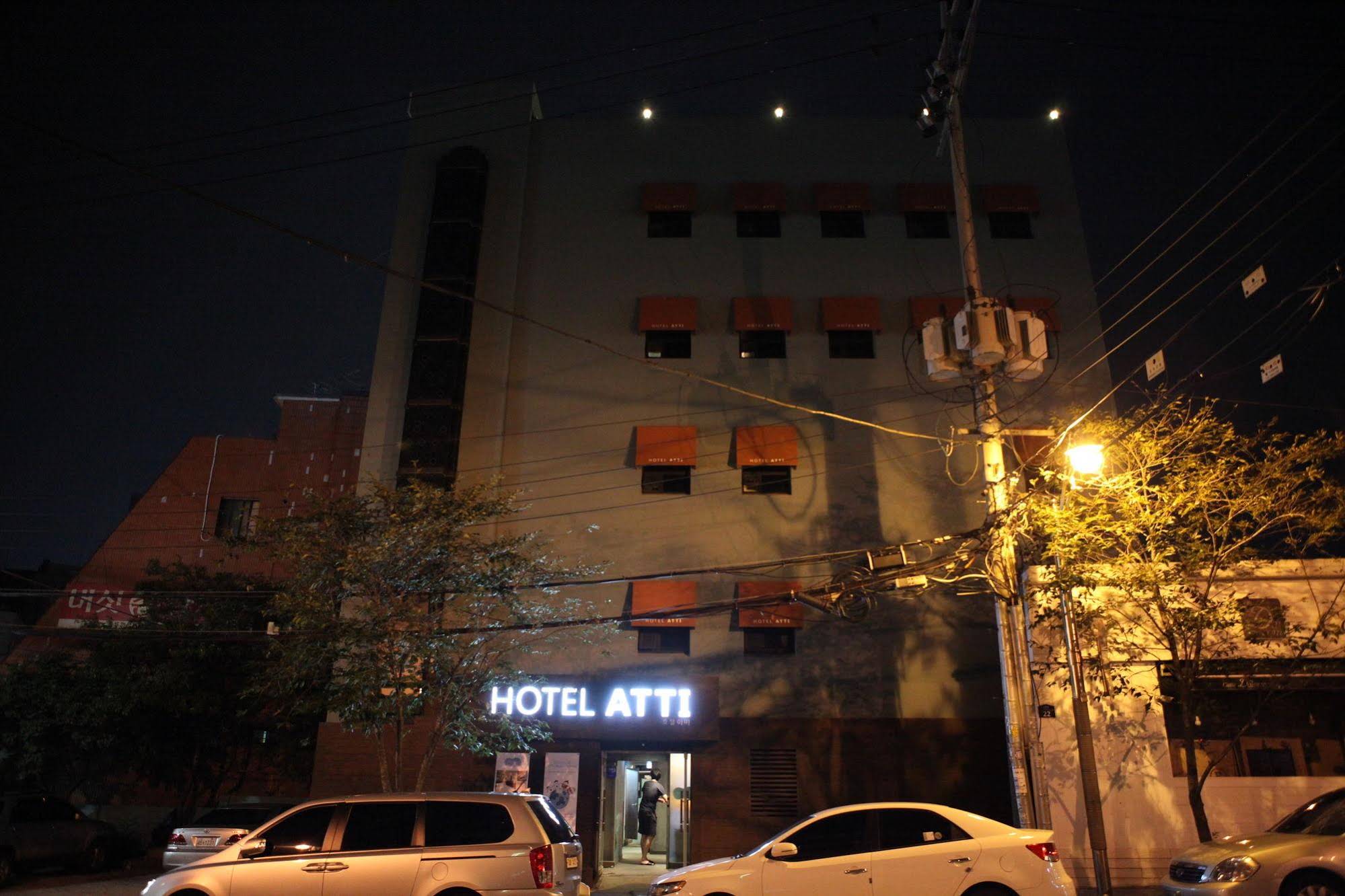Atti Guesthouse