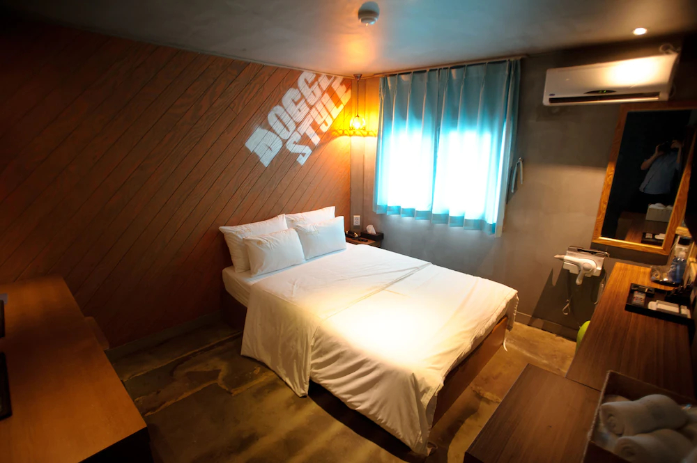 Atti Guesthouse