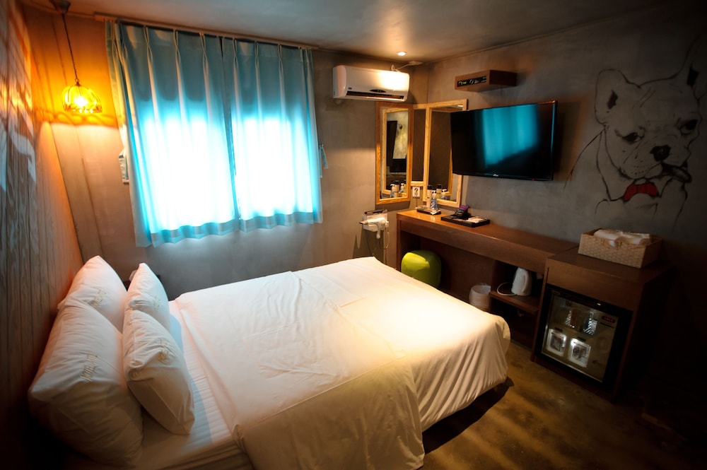 Atti Guesthouse