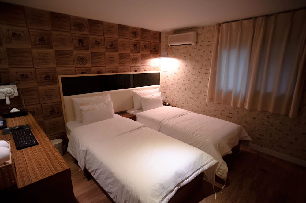 Atti Guesthouse