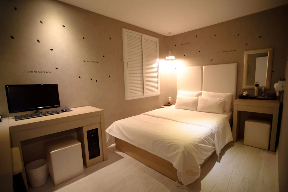 Atti Guesthouse