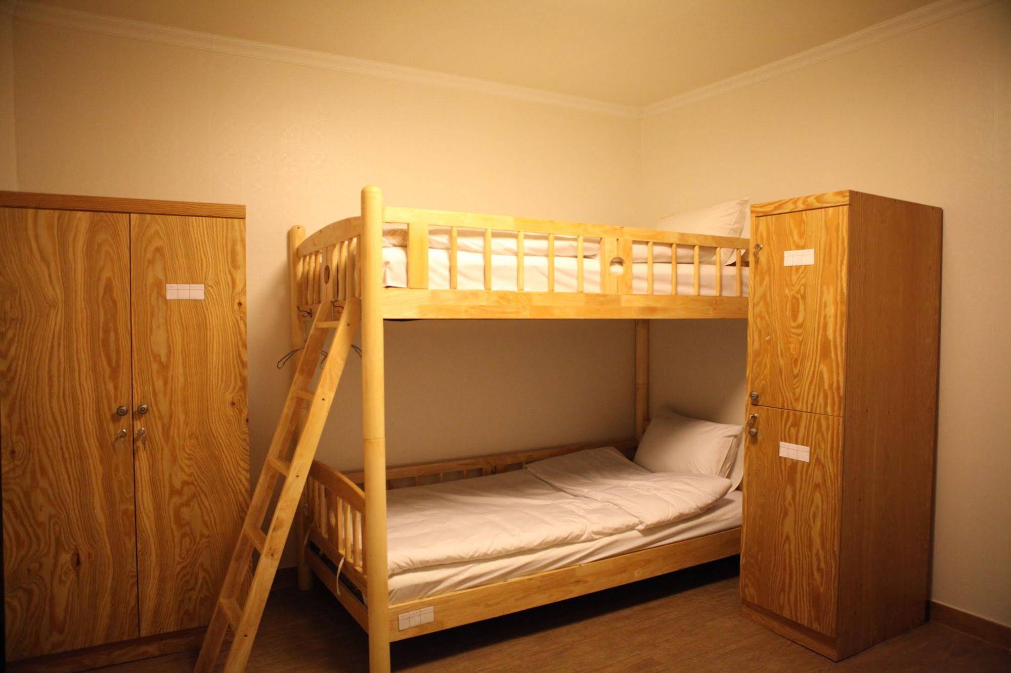 Atti Guesthouse