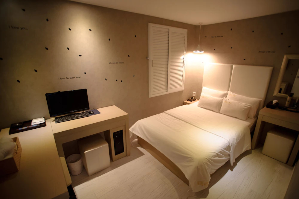 Atti Guesthouse