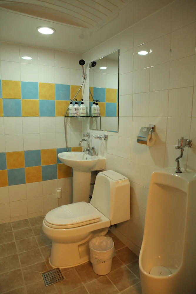 Atti Guesthouse
