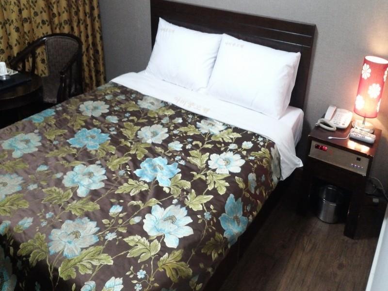 Aubeson Motel