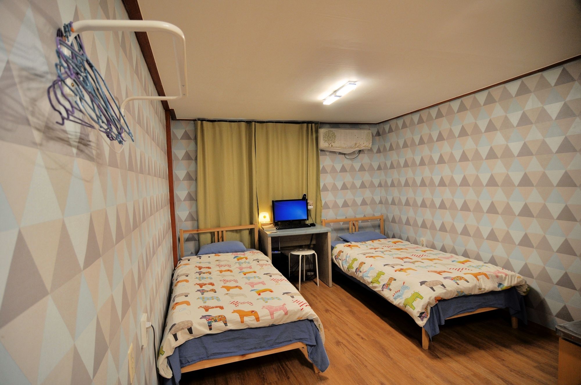 Backpackers Inside