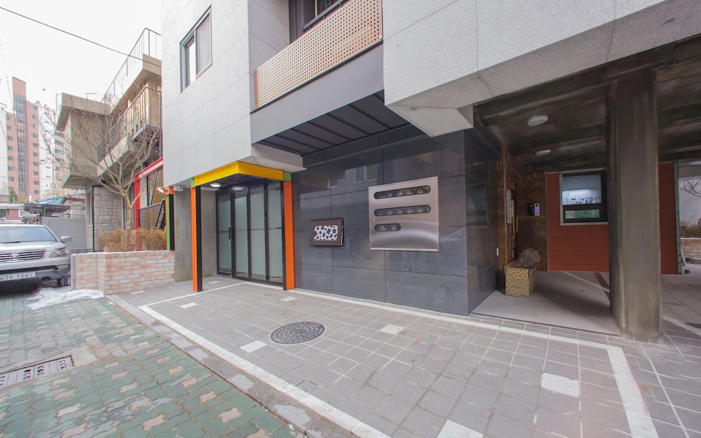 BB Hongdae Line