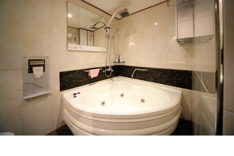 Benhur Motel Jongno