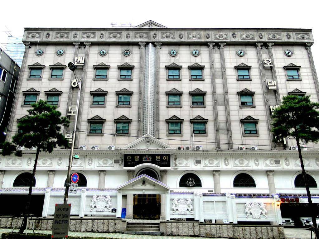 Benhur Motel Sindang
