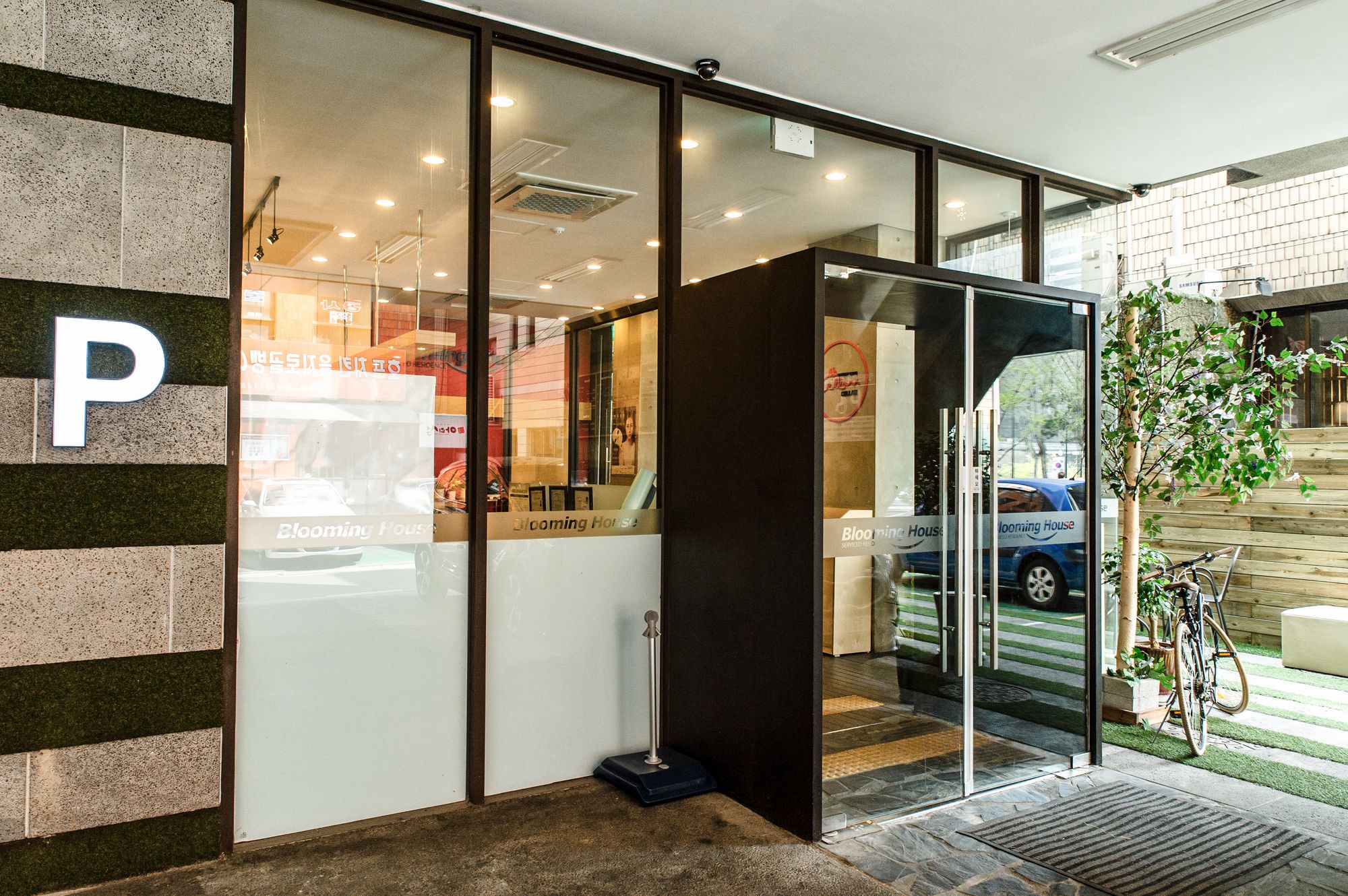 Blooming House Serviced Residence