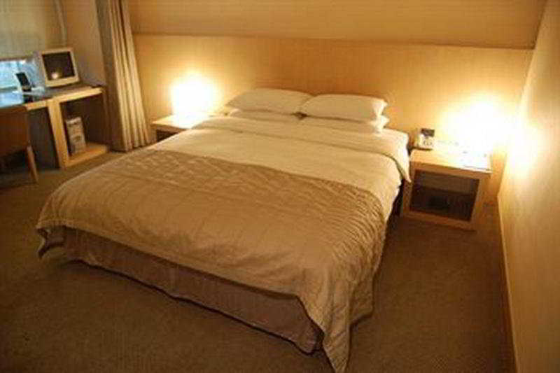 Blue Pearl Hotel