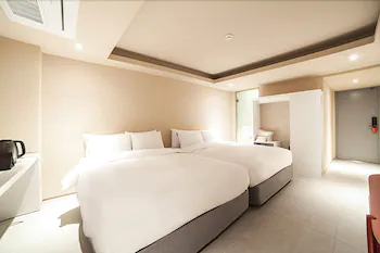 Bobo Hotel Hongdae