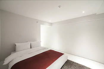 Bobo Hotel Hongdae