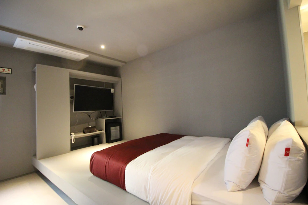 Bobo Hotel Hongdae