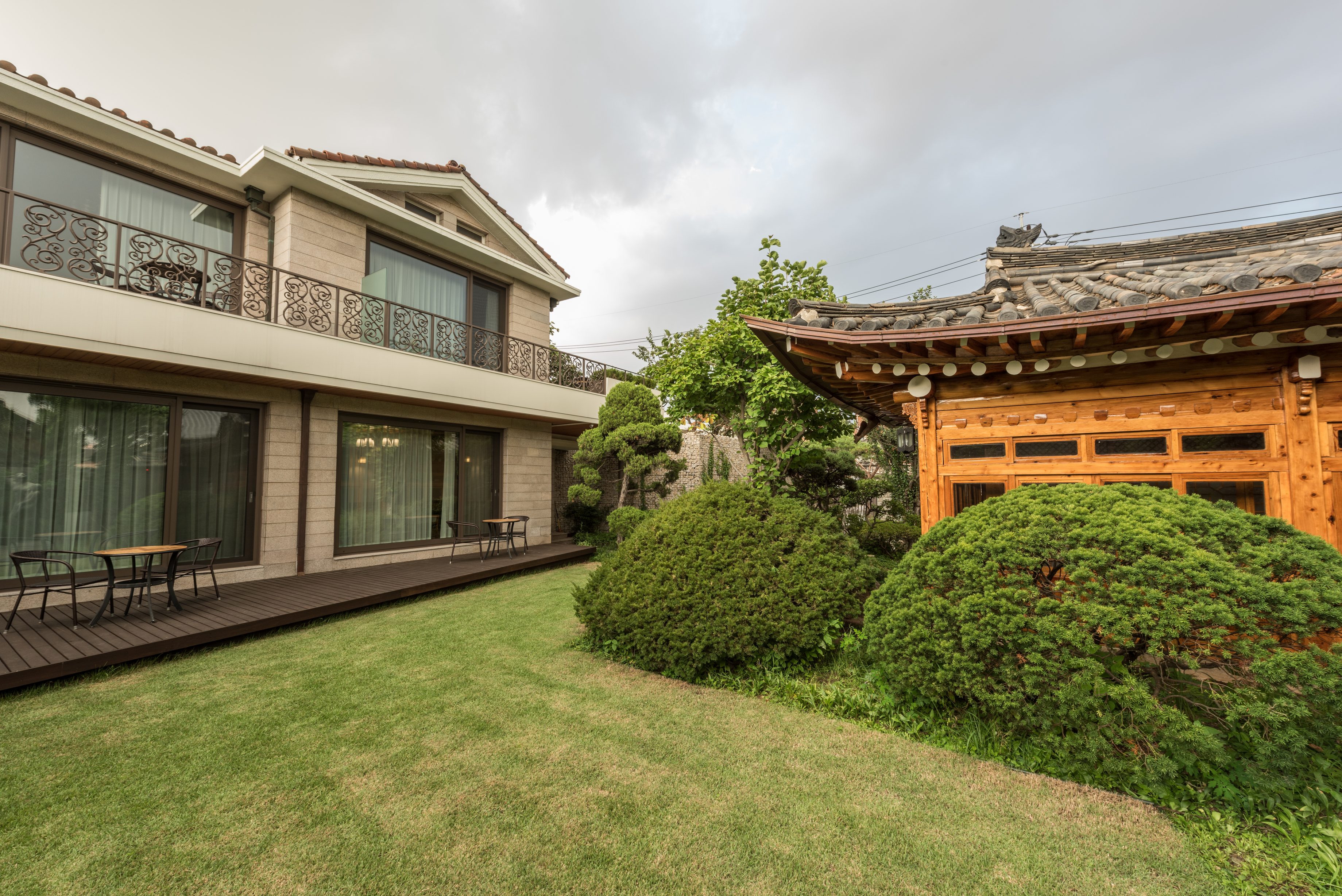 Bonum 1957 Hanok Stay and Hotel