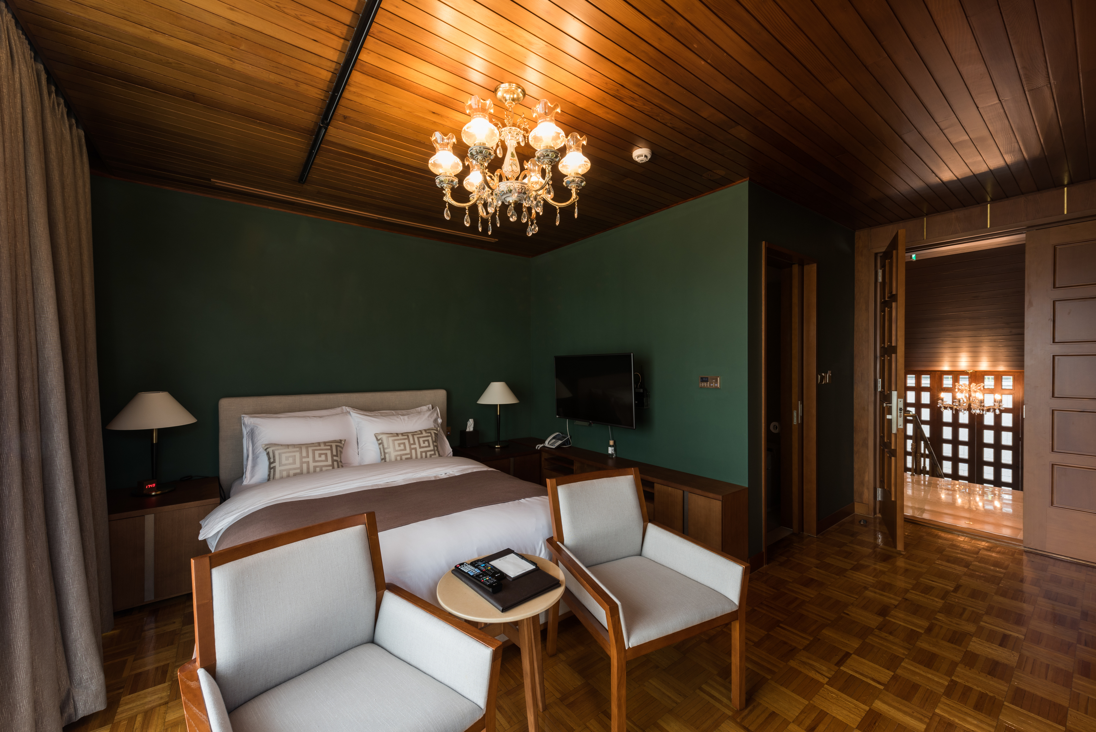 Bonum 1957 Hanok Stay and Hotel