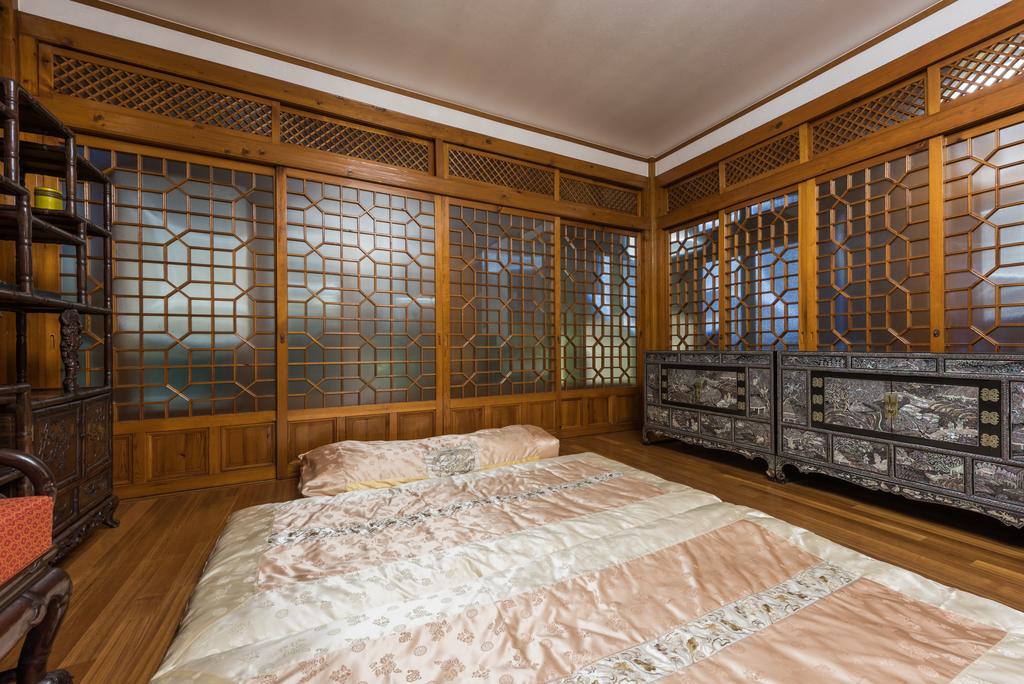 Bonum 1957 Hanok Stay and Hotel