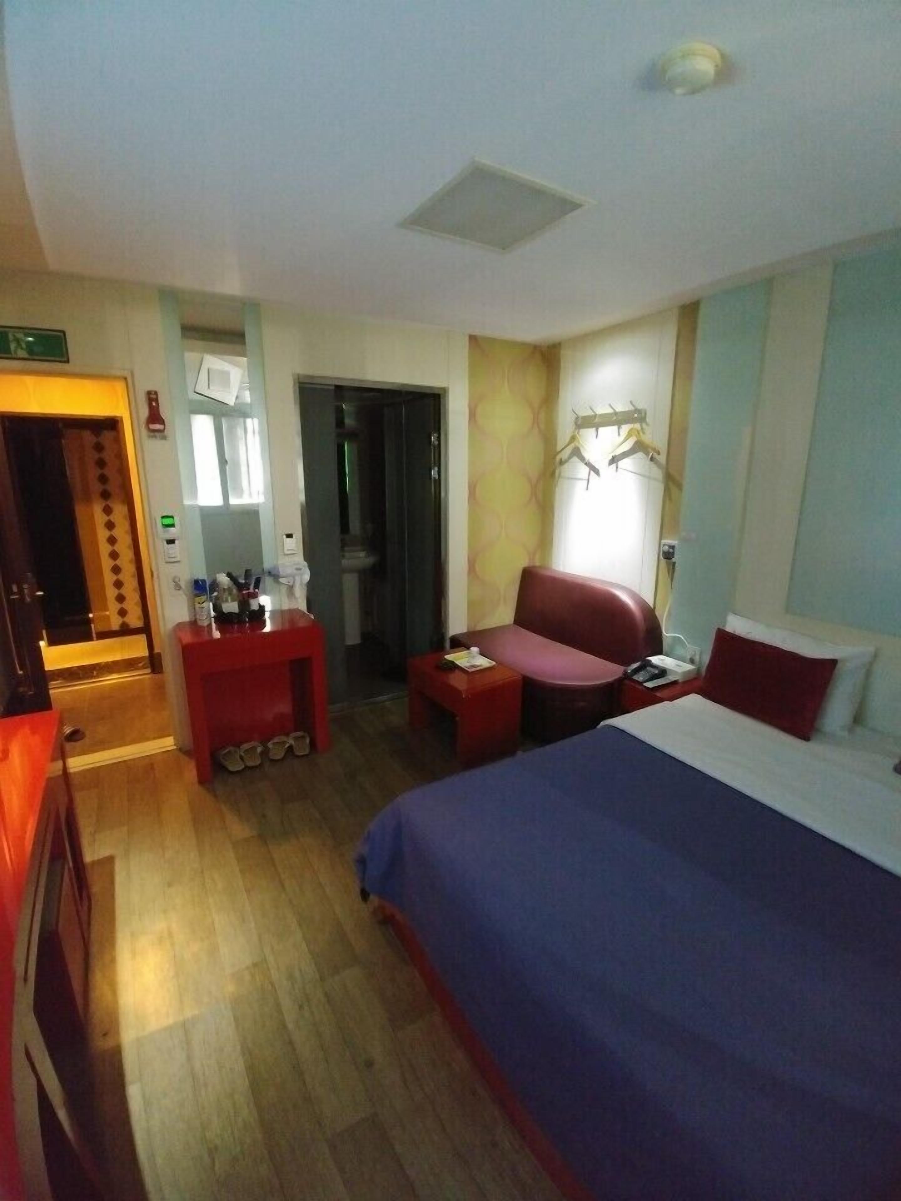 Boutique Hotel W