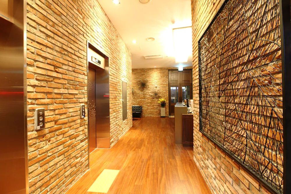 Bricks Hotel