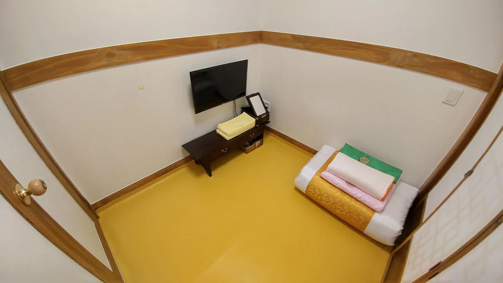 Bukchon Sosunjae Guesthouse