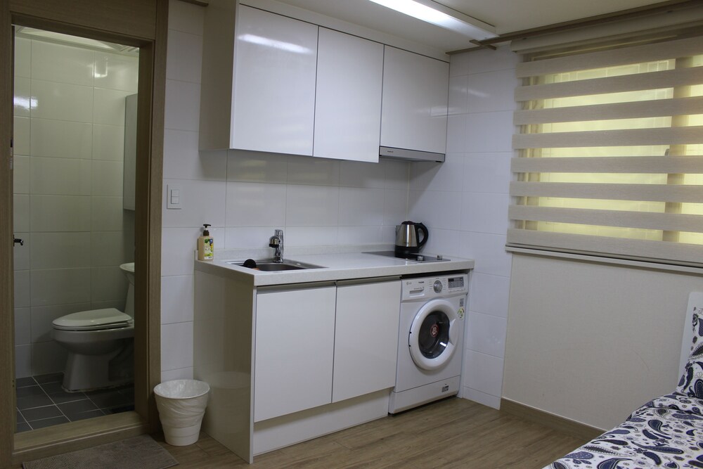Bunk Guesthouse-Hostel2
