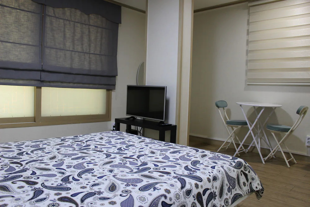 Bunk Guesthouse-Hostel2