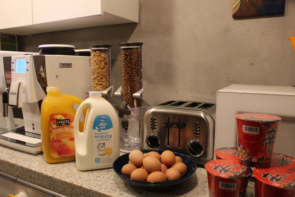 Bunk Guesthouse-Hostel2