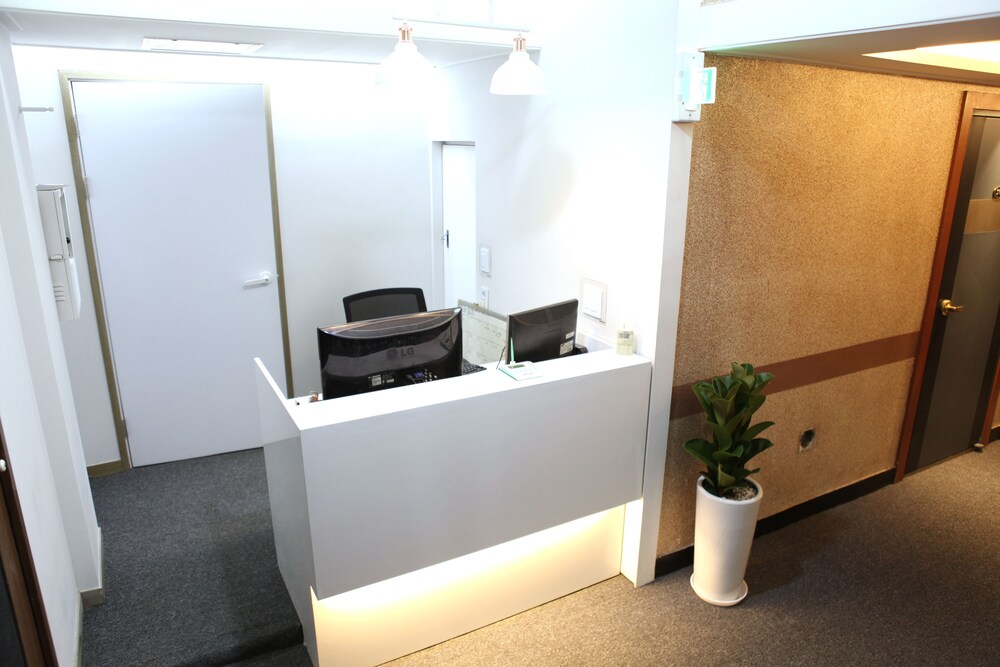 Charm Hotel