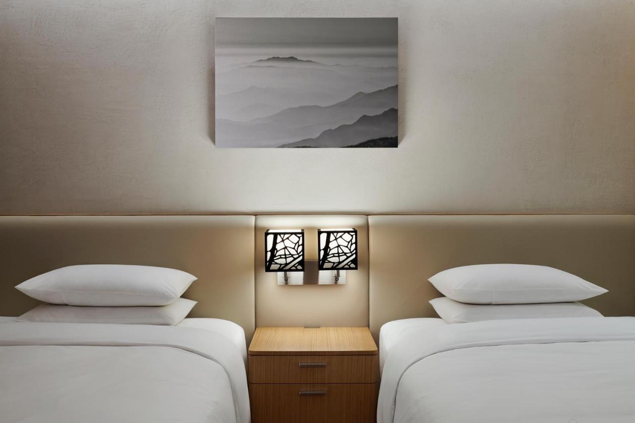 Courtyard Seoul Botanic Park