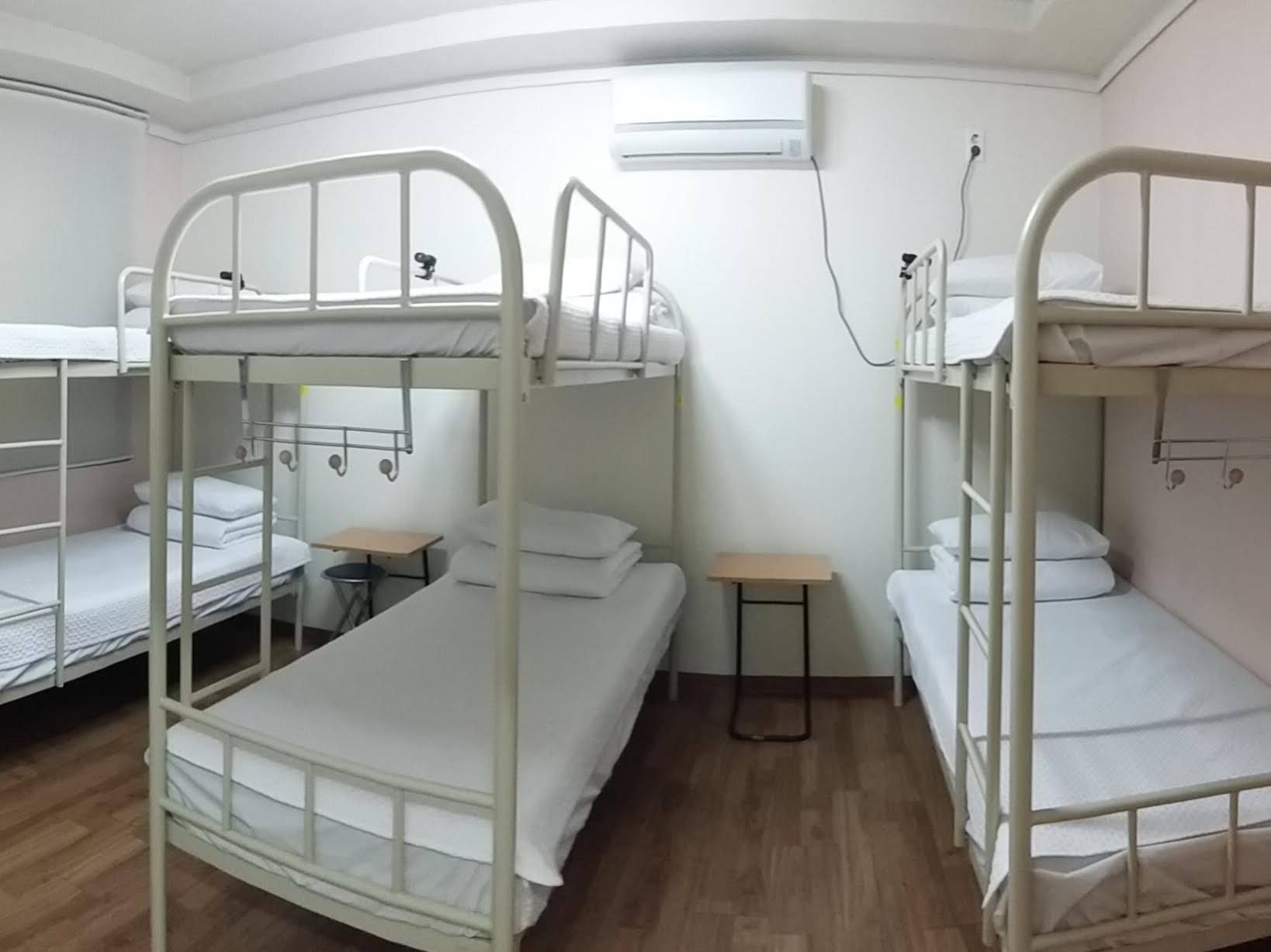 Cozzzy Guest House
