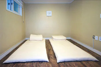 Crib49 Guest House
