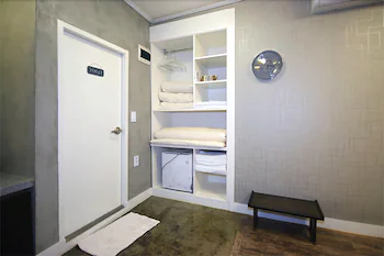 Crib49 Guest House