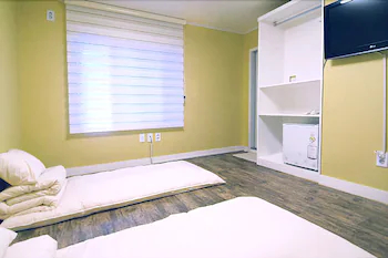 Crib49 Guest House