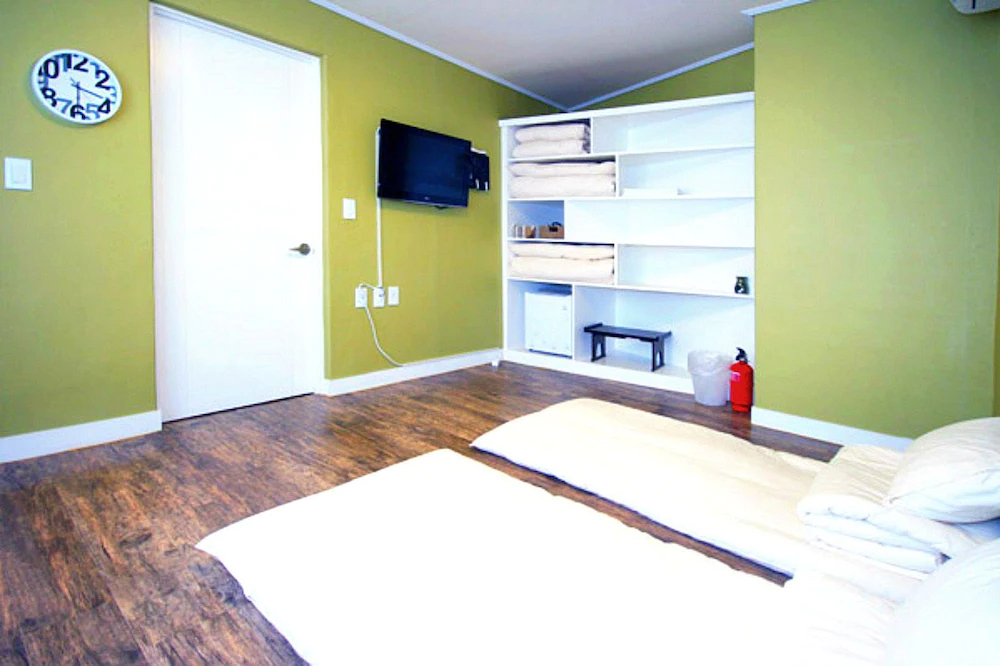 Crib49 Guest House