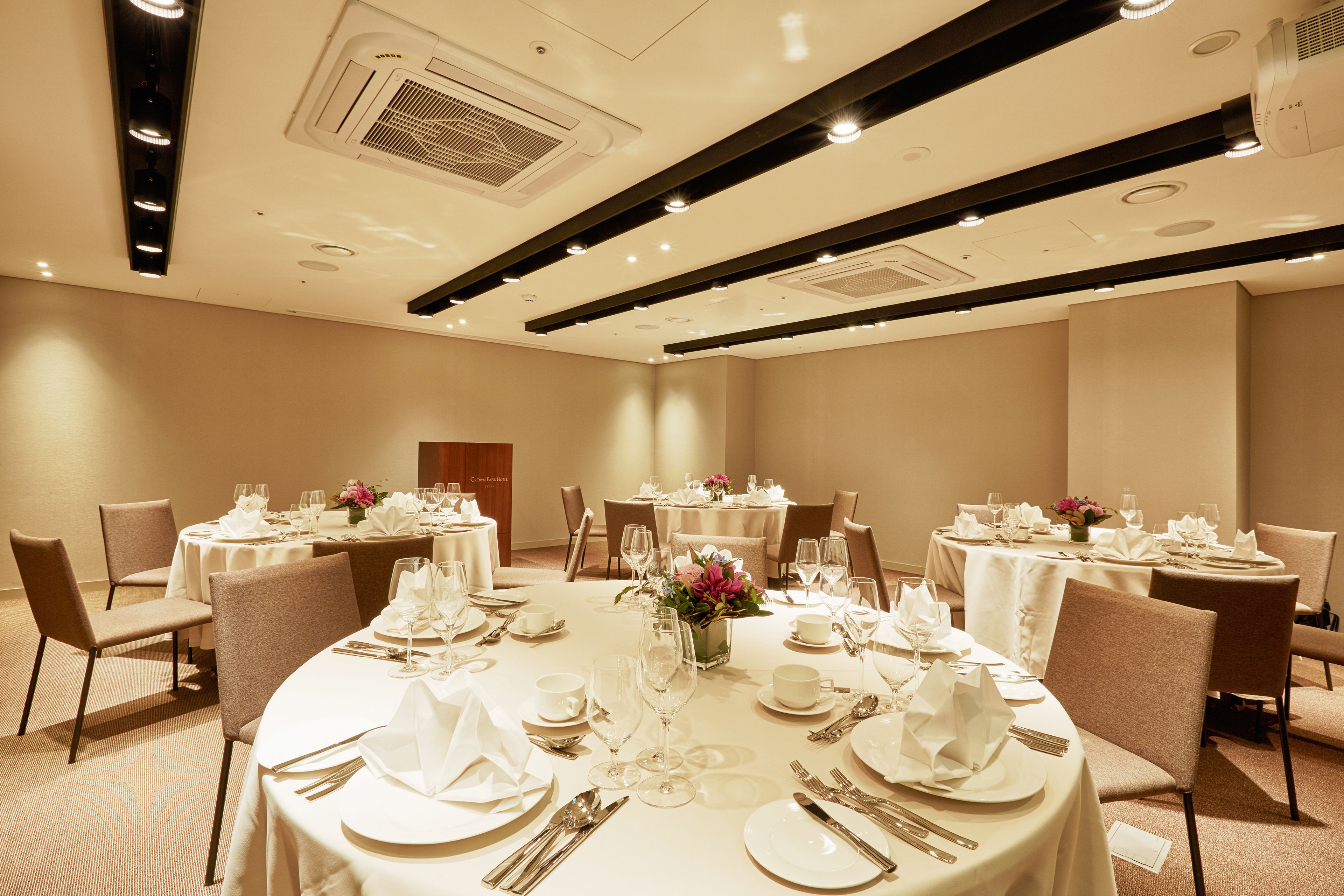 Crown Park Hotel Seoul