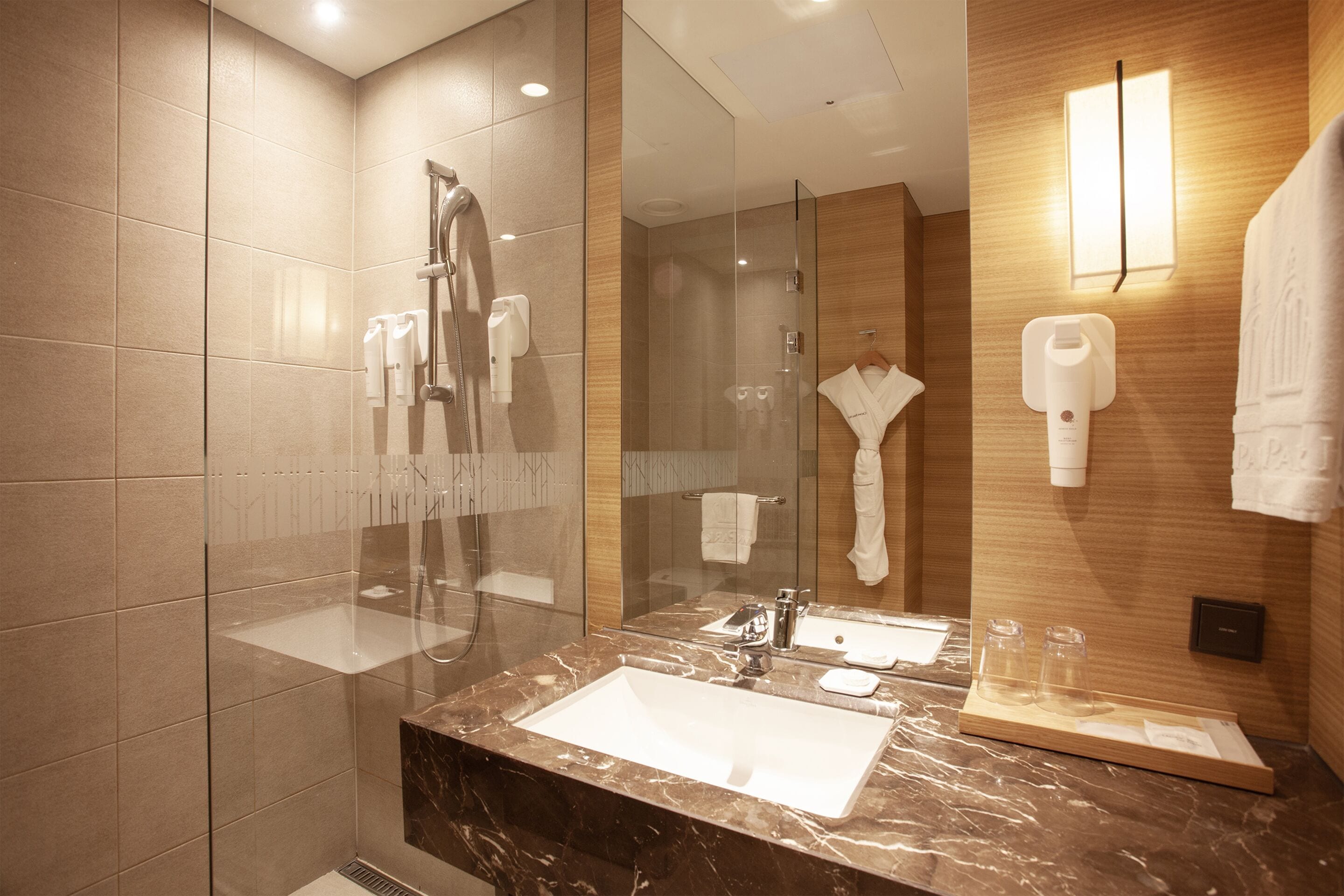 Crown Park Hotel Seoul